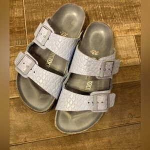 Periwinkle winkle Arizona Birkenstocks